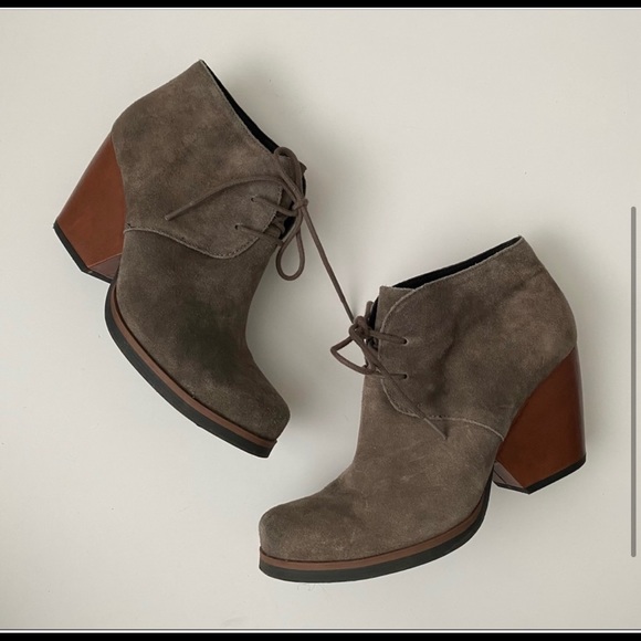 Korks by Kork Ease || Roana Suede Ankle Booties 9 - Picture 2 of 8